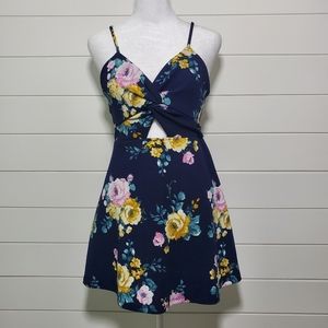 Almost Famous Floral Summer Dress with Spaghetti Straps Size L‎